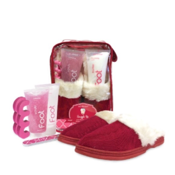 Spa Sister Snuggle-Up Foot Spa Cable Knit Slippers, Red Guava Chiffon - Picture 7 of 7